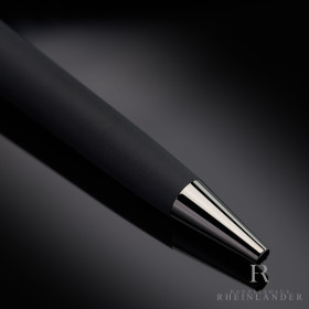 Montblanc Meisterst&uuml;ck Classique Ultra Black Edition Kugelschreiber ID 114829