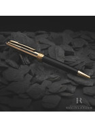 Montblanc Meisterst&uuml;ck Solitaire Dou&eacute; Gold &amp; Black Classique Ballpoint Pen 35988