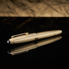 Montblanc Solitaire LeGrand Solid Gold Pinstripe Guilloche Fountain Pen 1467 ID
