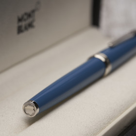 Montblanc PIX Collection Precious Resin Petrol Blue Roller Ball ID 119583 OVP